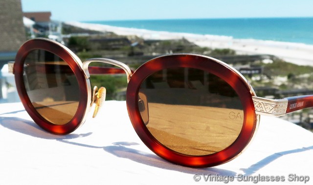 Vintage Sunglasses For Men and Women - Page 22